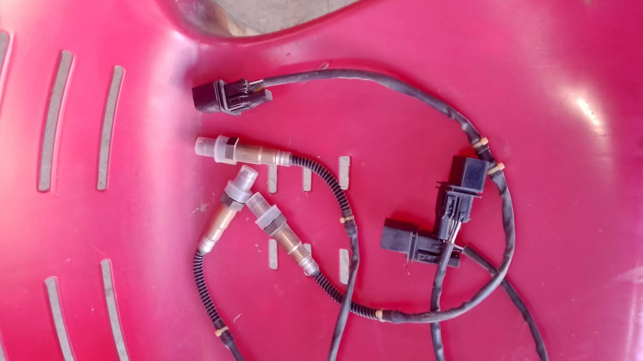 توصيل موجود اتصل بالرقم ***********
