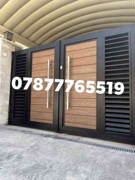 حدادة الفن محمد الحداد
كافة أعمال الحدادة وبأسعار مناسبة أبواب شبابيك مـحجرات سـقائف ديكورات واجهات محلات مراجيح وكافة أعمال الحدادة للاتصال او الواتساب ***********
*********** اتصال
