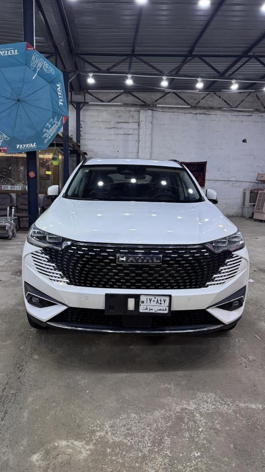 هافال h6 2025 هايبرد
محرك 4 سلندر  1.5 تربو 
مواصفات خليجية
سقف بانوراما
لون ابيض داخليه جلد احمر

خاليه من الاصباغ والبارد  
بحالة المصنع

الممشى 28 الف كيلو
مكان السيارة السماوة 

شاشه 12.3 بوصه تدعم كار بلاي واندرويد اوتو

مقاعد جلدية تدفئة / تبريد

نظام صوتي 8 سماعات 
(صندوق كهربائي - كاميرا 360 درجه - التعرف على اشارات المرور - نظام المفتاح الذكي - عرض المعلومات على الزجاج - شاحن لاسلكي - اوتو بارك - وضع القيادة - مثبت السرعه التكيفي )

للاستفسار الاكثر تواصل على رقم الواتساب ***********
