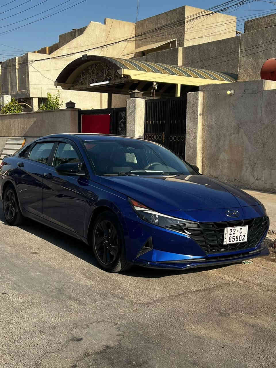 سلام عليكم
للبيع.  الانترة. مديل 2021 
مكينة 2000دوش المرغوب 
مواصفات نص فول موصفات عادية 
بصمة 
تشغيل عن بعد 
ايقاف ذاتي 
رادار 
شاشة كار بلي 
ثلاث انضمة قيادة 
حساسات امامي خلفي ايقاف 
حادثهة جاملغ وباب الباب مبدل ومصبوغ 
والجاملغ بمكانة معمر ومصبوغ ما مفتوح بجم كبس  بدون ابرباك عدة اليرباك مال البردة بس الباقي كلة سليم  
صور الحادث بل منشور 
رقم اربيل باسمي تحويل جديد هزة جديد
 برغي مناقصهة سيارة جديدة بمعنة الكلمة 

📍المكان بغداد حي العامل السعر 
💵.    143وبيهة مجال بصيط 
📞.     ***********
