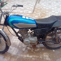 دراجة نارية • مكاني القاسم