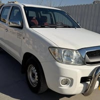 تۆیۆتا هایلۆکس 2011 مەرزیە 159 هەزار ڕۆشتوە  بی بۆیاخ  جەن پەلەیەکی بج...