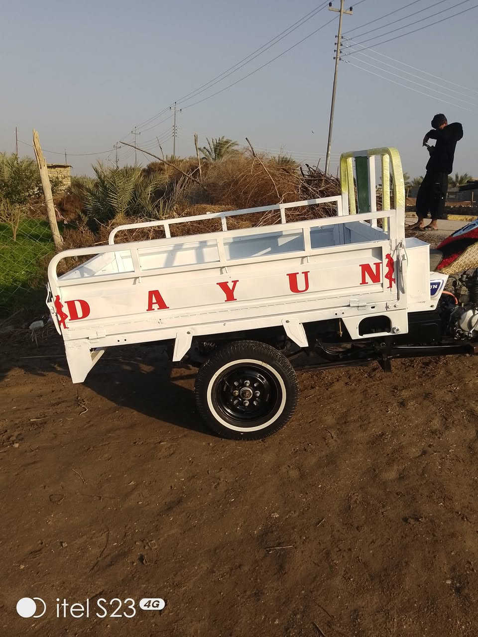 سلام عليكم ستوته كامله للبيع اوراق كامله مديل 15والبدي 14 الشاصي مكفول كهربائيات شغاله المكان سوق الشيوخ ناحية الطار السعر خاص رقم الهاتف ***********،واتساب بيه
