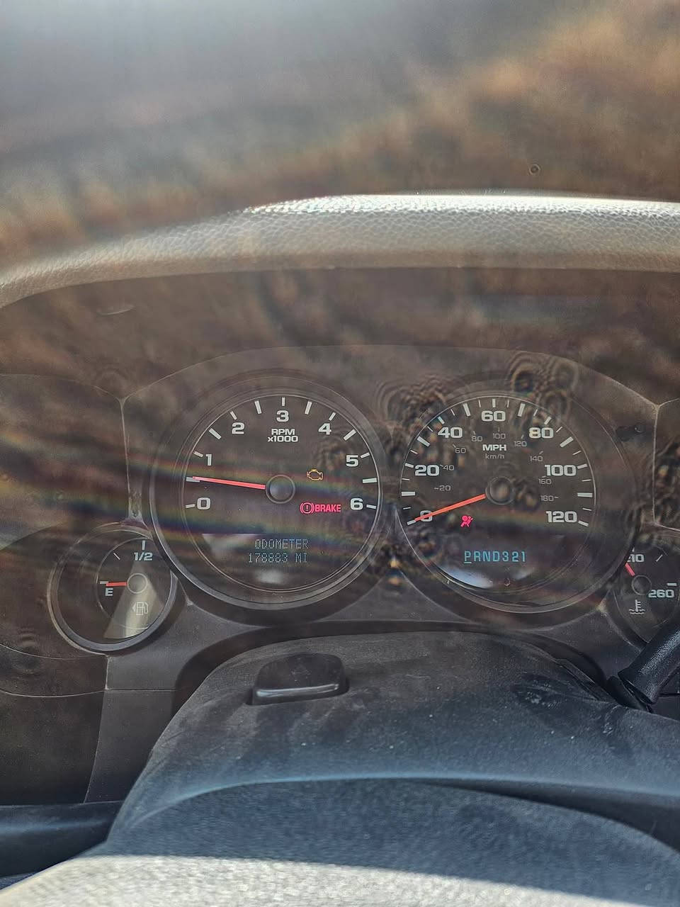 شوفرليت سلفرادو موديل ٢٠١٠سياره جاهزه رقم نينوى كابون بنزين شرط الوكاله والتحويل رقم موبايل ***********
