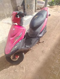 ماكس • احمر • كهربائيات شغاله