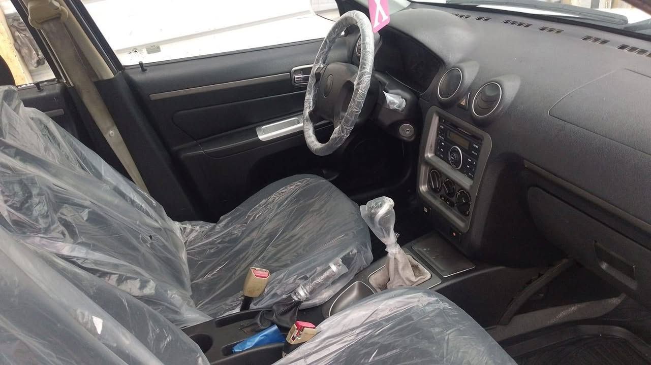 السلام عليكم  جيلي سي كي
موديل 13 سياره بلادي بي مكفول من الضرب لا تبديل 
بي بنيد صبغ ثار رصعه  . كير محرك تبريد مكينه كفاله عامه 
تخم تاير شواصي مكفولات بلادي   رقم بغداد مشروع وطني تحويل ثاني يوم العنوان بغداد الجديد نتصل تدلل 
سعار 45بي مجال شي بسيط 
نتصل وتدلل 
***********
