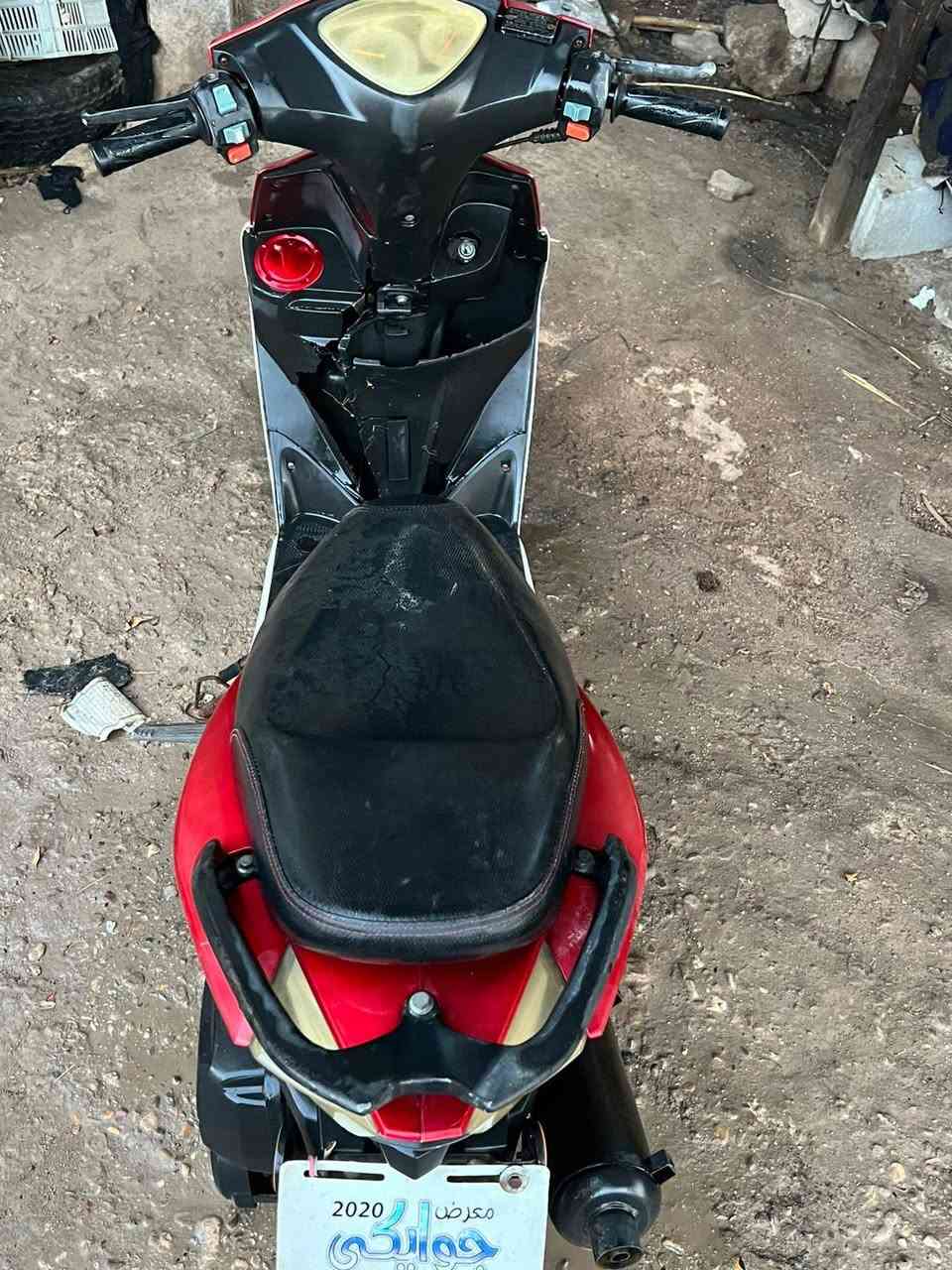 دراجه ماكس صيني. لبيع سعر 100 غفل  راد اله تجفيت. واكسن. كهربات. شغاله. ***********
