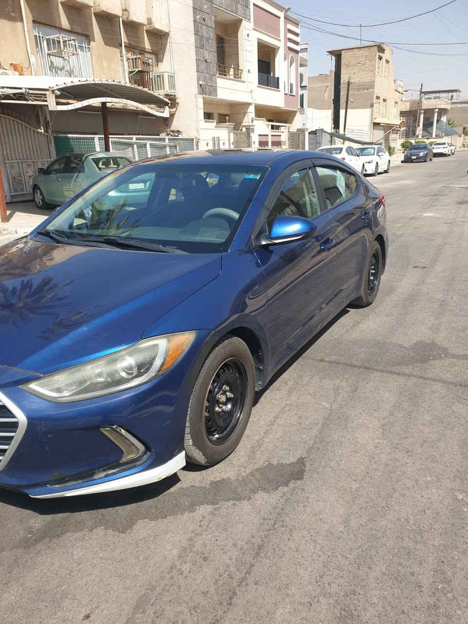 السلام عليكم للبيع النترا 2017 حادثهه حالوب موضح بالسونار مكانها بغداد وبأسمي السعر 115 وبيها مجال للتواصل على هذا الرقم غير متواجد بالفيس ***********
