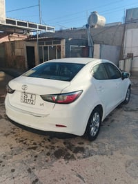 تويوتا يارس للبيع وارد امريكي موديل 2018كير اوتوماتيك سايد بريك يدوي ت...