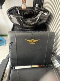 مغسلة شعر • ماركة معروفة • مستخدمة شهرين