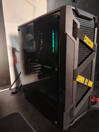 RTX 2060 سوبر • i3 9100F • 16GB رام