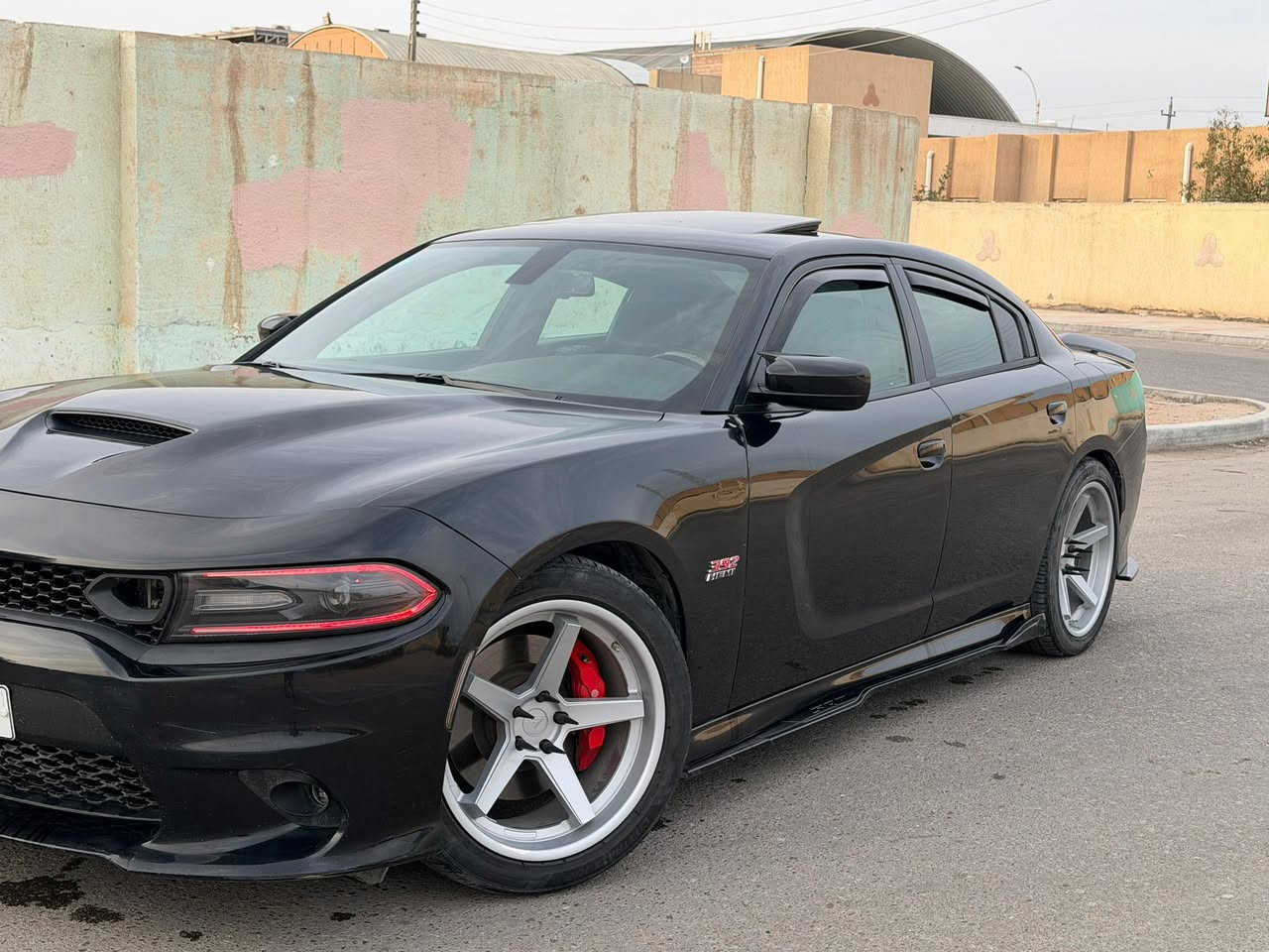 للبيع – Dodge Charger Scat Pack 2021 فول 1/1
سكات باك 6.4 هيمي… 💪🔥

🔹 موديل 2021

🔹 فول مواصفات (1/1)

🔹 رادارات جانبية

🔹 فتحة سقف

🔹 جلد أحمر كنتارة

🔹 كشنات تدفئة وتبريد

✨ إضافات:

✔️ ستيرنك كاربون فايبر

✔️ مسوي إدامة حديثة (بلكات + نوزلات + فيول بم وغيرها)

✔️ السيارة ستوك بالكامل

✔️ ما داخلة استعراض 

🔧 الميكانيك:

✔️ مكينة وگير كفالة

✔️ برغي ما مفتوح

✔️ جاهزة للاستخدام وما محتاجة فلس

🛠 الملاحظات

▫️ حادث باب خلف السايق – مبدل نفس اللون

▫️ حافة البنيد مصبوغة فقط

▫️صور السونار موجوده 

غير هذا السيارة نظيفة جداً ومرتبة 👌

اللي يعرف السكات يعرف قيمتها 🔥

السعر واتساب او اتصل وتدلل  📞

***********
