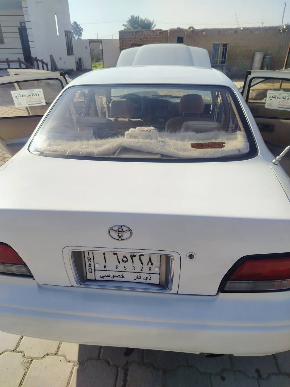 السلام عليكم لبيع افلون مديل 2000 رقم ذي قار بسمي سياره جاهزه وكلشي بيه شغال مكينه  شادهن جديد سعره 52 ورقه العنوان واسط قضاء الحي تلفون ***********
