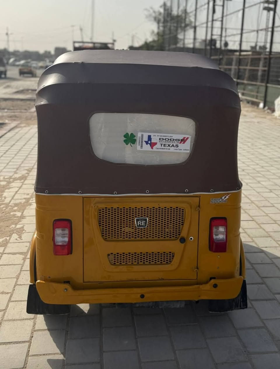 السلام عليكم تكتك 21 رقم وسنويه بسمي تحويل مباشر تكتك كفاله ما عده الدوس معمرة وبيها ملاحظات بسيطة مكينه لا تنقيص لا تبخير كير اكسل خير من اللّٰه كهربائيات كلها شغاله وجديده تخم تاير جبلي تراي التكتك مال شركة عارضه ب 6250 مستعجل علا البيعه كلش  مجال شي قليل مكاني بغداد الامين الثانيه الاستفسار ع رقم متواجد بكل وقت وشكرا
***********
