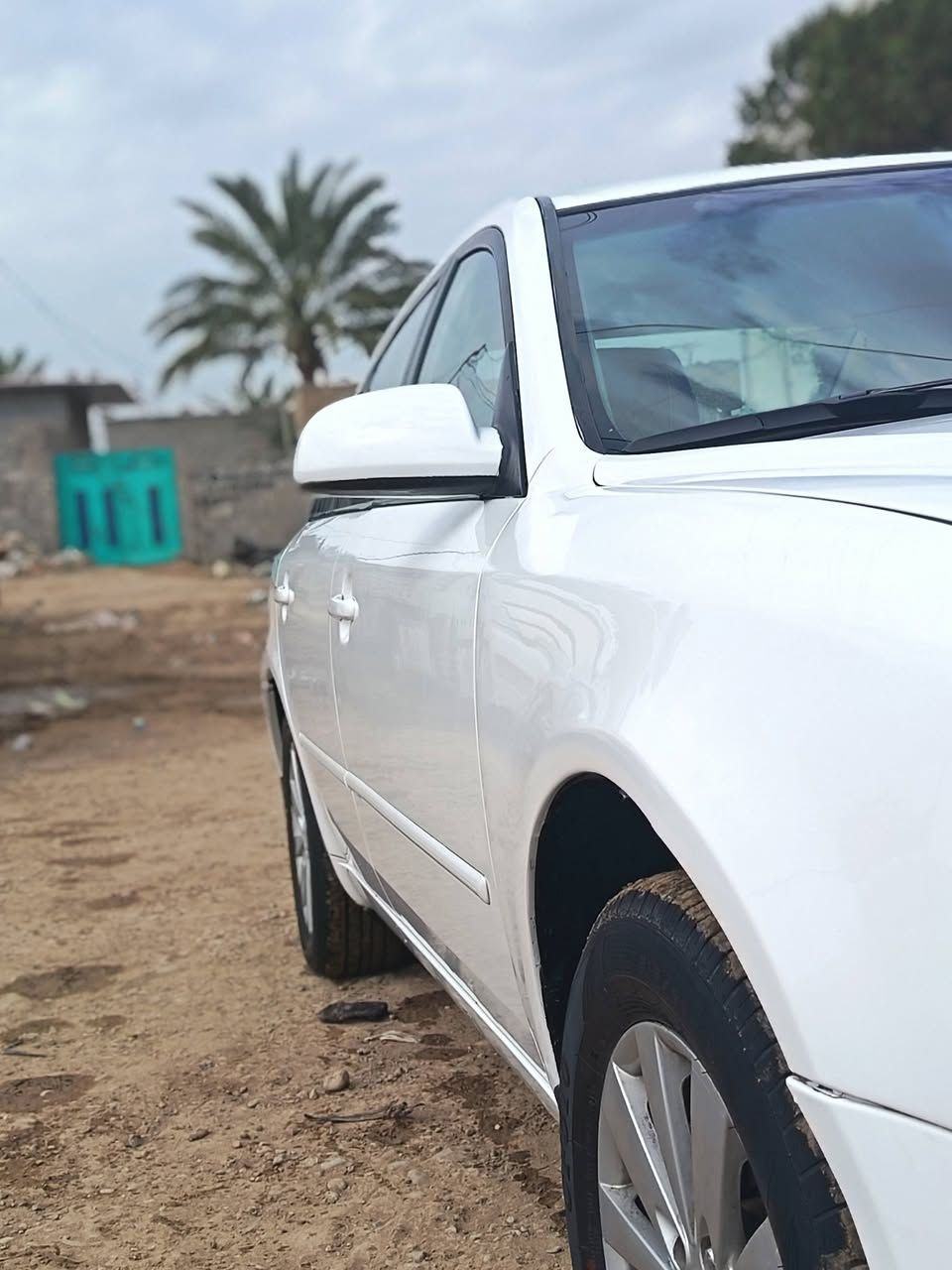 سلام عليكم  سونات ٢٠١٠ مصبوغه حزام رقم ديالئ المكان ديالئ بعقوبه حي المعلمين ***********.      سعر شده 5.
