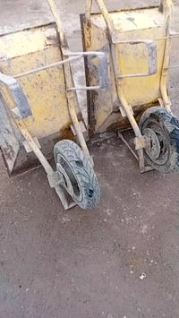 كافه غراض المحل للبيع العنوان بغداد رئاسه المعلمين للتواصل الاتصال ع ا...