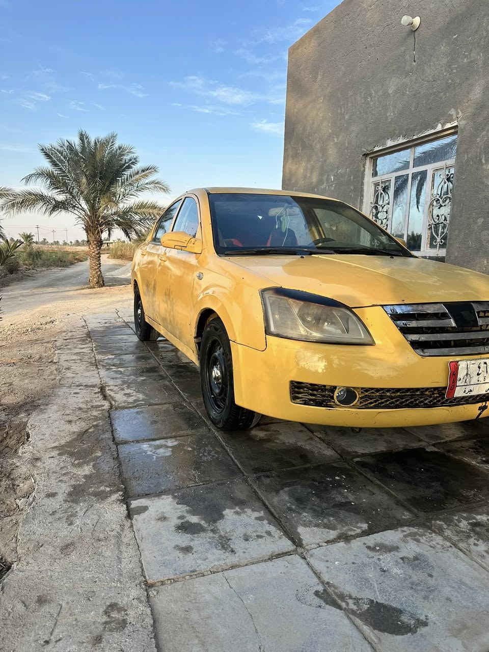 السلام عليكم شيري اي فايف للبيع موديل 2013 محرك وكير وشاصي مكفول مداور باي وقت مطلوبه غرايم  وهيئه 6 اوراق  يوكعن من سعرهه مكانه السماوه السوير. سعرهه 26 ورقه يوكعهن 6 اوراق غرايم 

 يعني 20 ورقه. سعرهه 

***********
