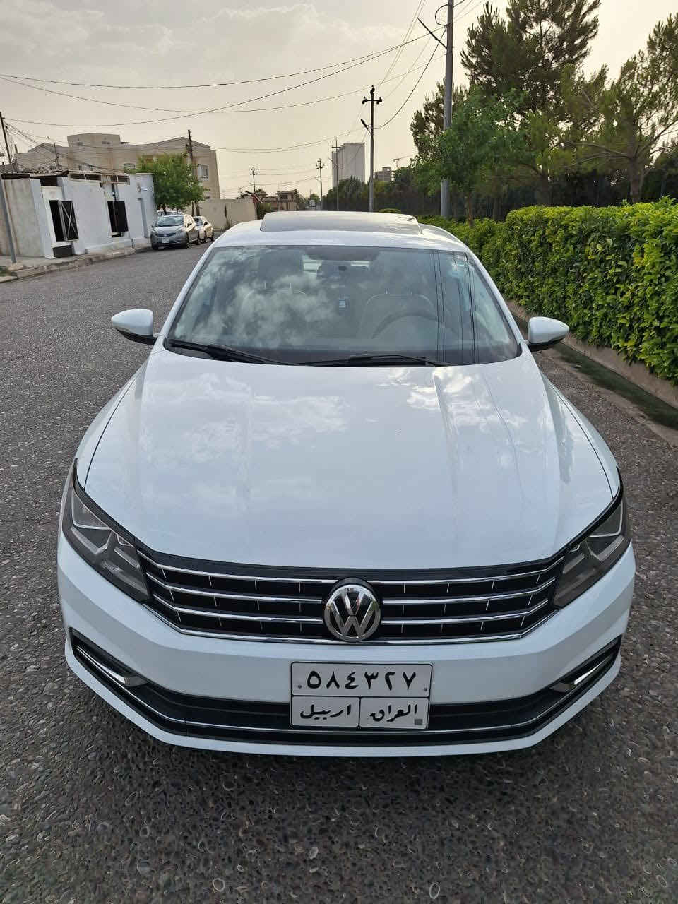 ‏السلام عليكم للبيع فقط
‏ باسات 2019 wolfsburg edition .رقم اربيل ومكان السياره (اربيل)
‏مواصفات فول السيارة 
‏1-سلايد روف 
‏2-رادار امامي +خلفي +جانبي 
‏3-داخل السيارة بيجي 
‏4-كشن السايق كهرباء 
‏5-تدفئة بلكشنات 
‏6- شاشة كبيرة تدعم اندرويد اوتو +كار بلي 
‏7-كامرة خلفية 
‏8-بصمة تشغيل +ابواب 
‏9-تحكم استيرن جهتين 
‏10-نقطه عمياء
‏11-كروز سرعة 
‏12-تبريد امامي +خلفي 
‏13-كير اوتماتيك +عادي +سبورت 
‏14-مكينة 4 سلندر 2000تيربو . محرك مفتوح
‏15-السياره داخله كلين مكفوله 
‏16-ماشيه 90 mil
‏السعر 168 🔥
‏رقم  ***********   ***********
