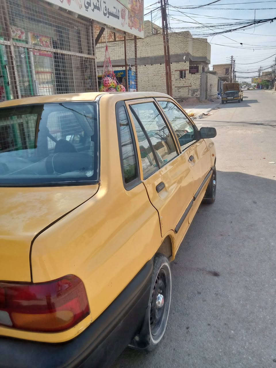 السلام عليكم 
سايبه 11 للبيع 
مثل ما واضحه بصور وبعد أحلا 
كير مكينه كفاله 
تخم تاير جديد 
كهربائيات كلها شغاله 
السياره كبل للشارع 
مشروع وطني راعيها موجود ثاني يوم تحول 

الملاحظات ؟؟
نقص تبريد 
شواصي واحد فقط معمر 
الثاني مابي شي 
خياسات بيها بل جنطه تجي وشوف بعينك وتقتنع 

السعر 24 وبيها مجال بسبط 
مكاني كربلاء حي العامل 
***********
