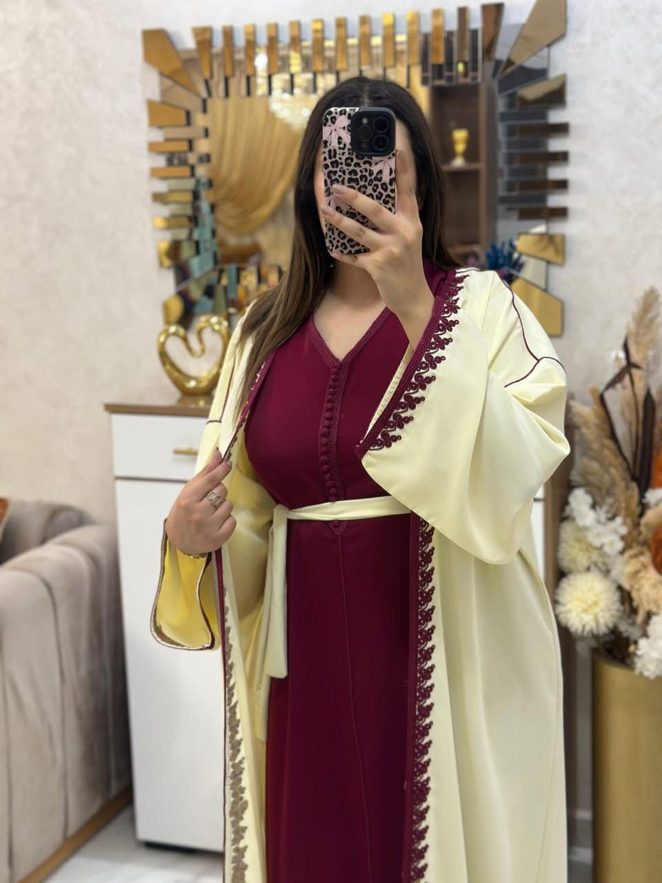جدييييد 💥💥

          هانا مع جديد 2026 💐🥰
قفطان 2 بياس حجة طوب 
توب كريب جودة ممتازة خدمة متقونة كيف ديما 
رووووعة شي حاجة ماضايراشي  ولوك جديد بأناقة وجمال 😍😍😍😍 
🔘الثوب : كريب 
🔘المقاسات : M L XL XXL 3XL


**إذا كنت صاحب هذا الإعلان وتريد حذفه لأي سبب، رجاءا أرسل رسالة إلى الدعم الفني**