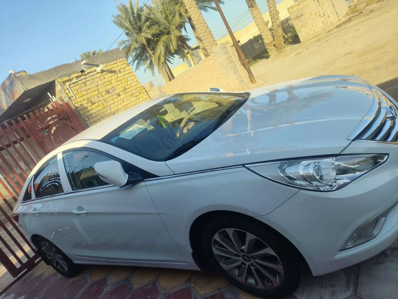 السلام عليكم للبيع
ســــوناتا 2014 خلــــــيجي 

مكفولة كفالة عامة من كلشي  عدا تكحيله بخشم الجاملغ الامامي
السياره جديده جدا
مكينه 2400
مواصفات  الشـــركه العامه مري شفط ، كير ومكينة وحدادية خير من الله ماشية 127 الف 

مكاني بابل القاسم 
الاستفسار 
***********
***********
