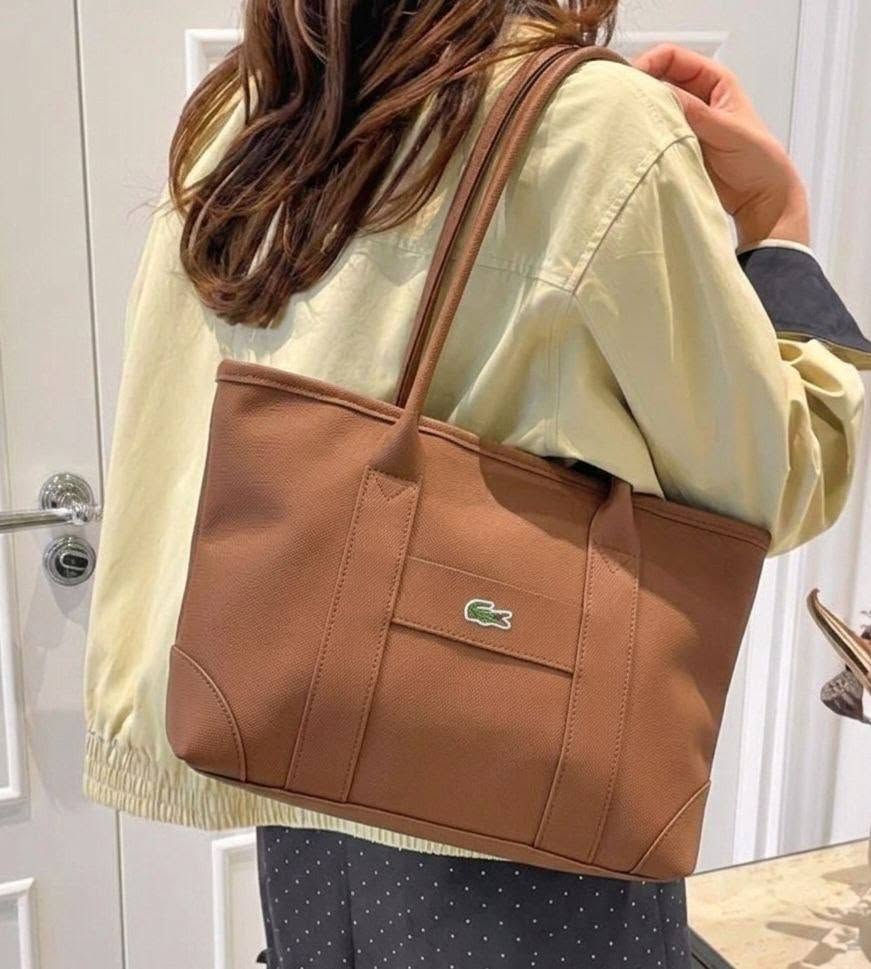 كوالتي 💯
العرض ↔️ 39
الارتفاع ↕️ 25
https://t.me/lulubagsstyleرابط قناة 
متوفر جمله


**إذا كنت صاحب هذا الإعلان وتريد حذفه لأي سبب، رجاءا أرسل رسالة إلى الدعم الفني**