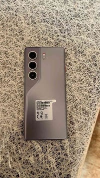 تكنو كمون 40 برو فايف جي   ذاكرة ٢٥٦ . عشوائية ١٢ جهاز جديد   بدون ملح...