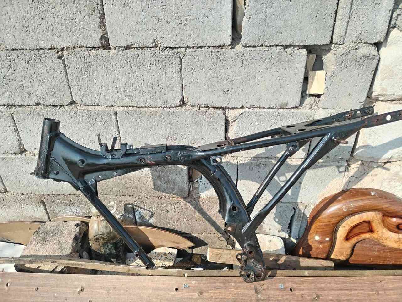 سلام عليكم شاصي اربعه گير
للبيع سعر 35 مكان كربلاء الستراتيجي مال النفط المزارع للأستفسار ***********
