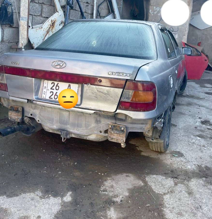 السلام عليكم ورحمة الله ♥
سياره الانتره موديل 92
محرك كصه شرط كير اوتماتيك😎
 كهربائيات شغاله🚘👨‍🔧
تايرات نضاف 🚘👨‍🔧
رقم صلاح الدين الدولي سنويه لل 29👌
مكان السياره الحويجه 🌺
السعر 30 بيه مجال 
ترهّم مراوس حسب القناعه 🤚👍
*********** اتصال
