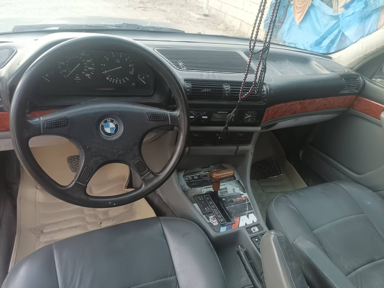 السلام عليكم   Bmwمكينه وكير كفاله وتبريد فول تخم تاير السياره قرفته حيل حلوه وخارج  كدامك شرط التحويل السعر 45شراي اتصل *********** عنوانه إلا سحاقي
