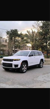 جراند شيروكي • ٢٠٢٣ • ڤ6 ٤×٤