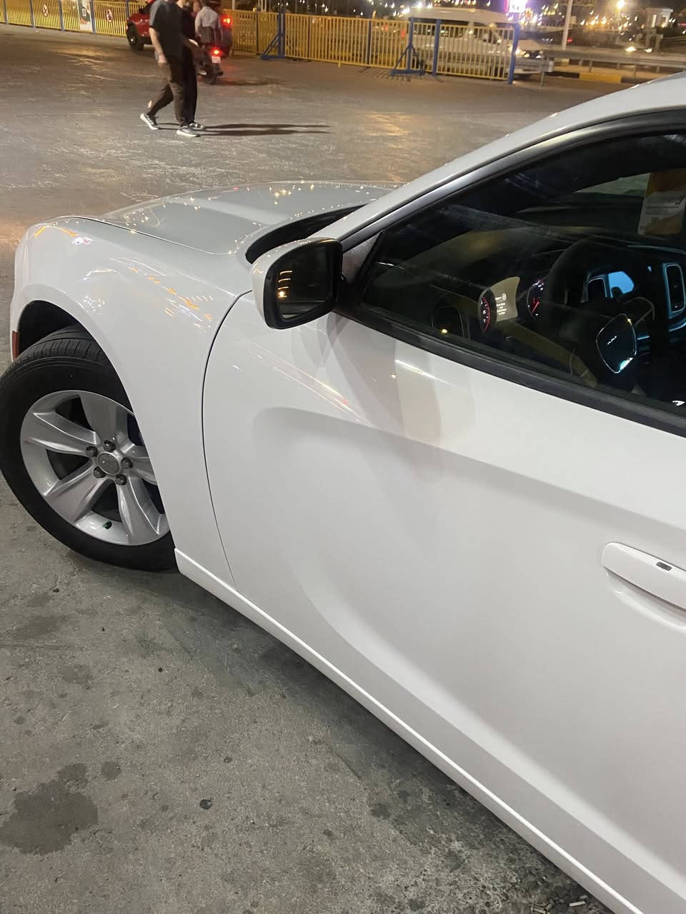 سلام عليكم ورحمة الله وبركاته دوج جارجر 2017رالي لبيع 3600 /كفاله عامه رقم أربيل وكاله تحويل ماكو شكال فول موصفات السياره جديده حيل وما بيه اي نقص من كلشي جاهزه ماشيه 95km بلادي فتحه شفتات حساسات نقطه عمياء هواي بيه موصفات مكانه بصرة ***********
