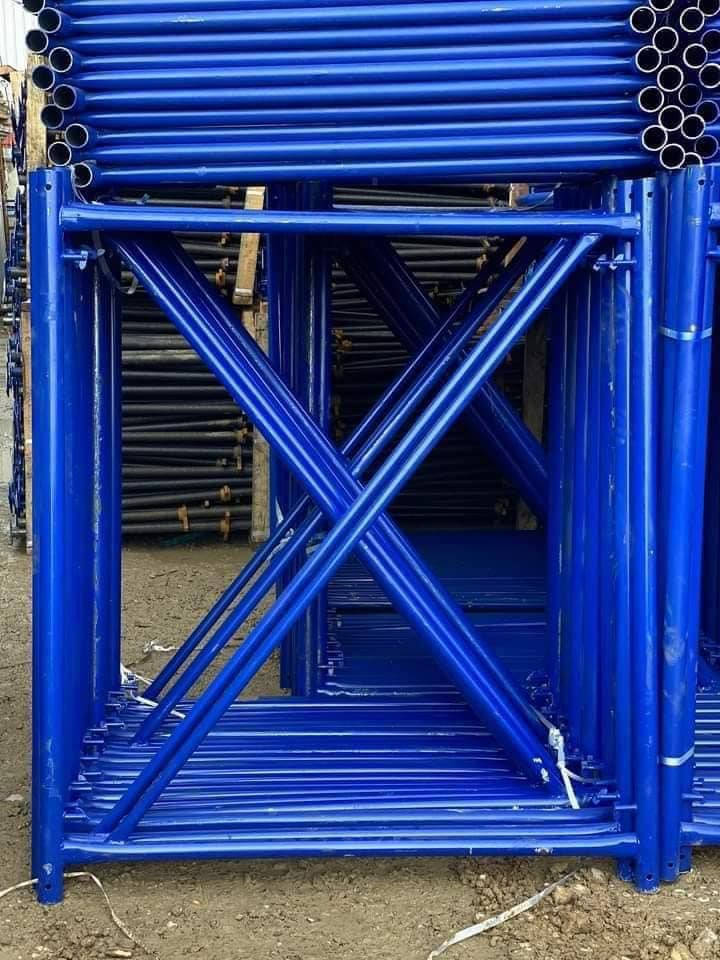 السلام عليكم يتوفر لدينا  بيع وتأجير وشراء السكلات والجكات بأنواعها وقوالب الصب والكوبلك والسكلات التركية  وجميع المعدات 
لتجهيز كافة المواقع ولجميع المحافضات
للاستفسار الاتصال ع الارقام التاليه 
***********
***********
***********
ابو مصطفى
