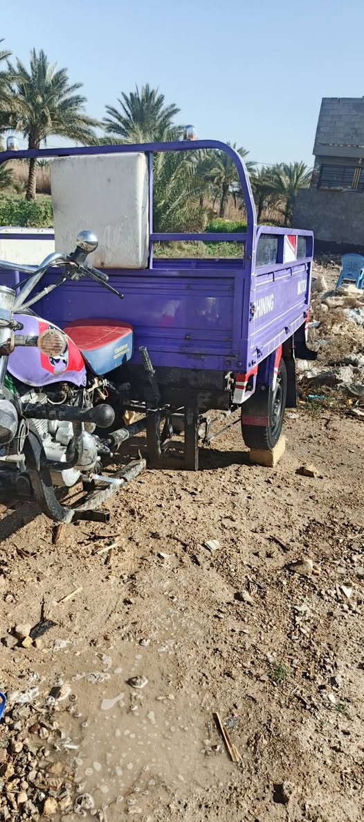 سلام عليكم ستوته للبيع مديل 2020 أوراق اصولي
لون بنفسجي كدام عينك ستوته نضيفه 
كهربايات كلها شغاله ماعايزه شي مال جنايا 
سعر1750وبيها مجال بصيط 
تصل عل رقم وخادم اني***********
