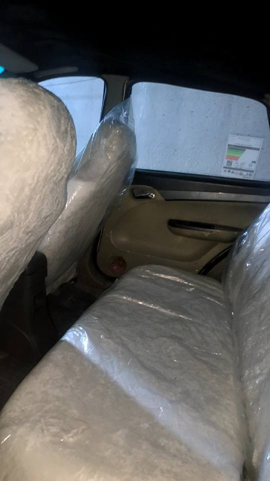 لیڤان ٢٠١٣ ٤ پستۆن گیر عادی مەکینە ١٦ گیرو مەکینە و کارەبایتی مەزبوت سەیاریکی تا بلی خاوینە ٤ جام کارەبایە ناو سپی سەقف کەرویشکیە کامل جوانکاری بۆ کراوە ئەوەی لەسەرتە لەی بوخریو خەلاس یەک پارچە بۆیاخی هەیە پیش و پشت کەپسە بۆ زانینی نرخ یان زانیاری زیاتر نامە بنیرە *********** سوران, أربيل
