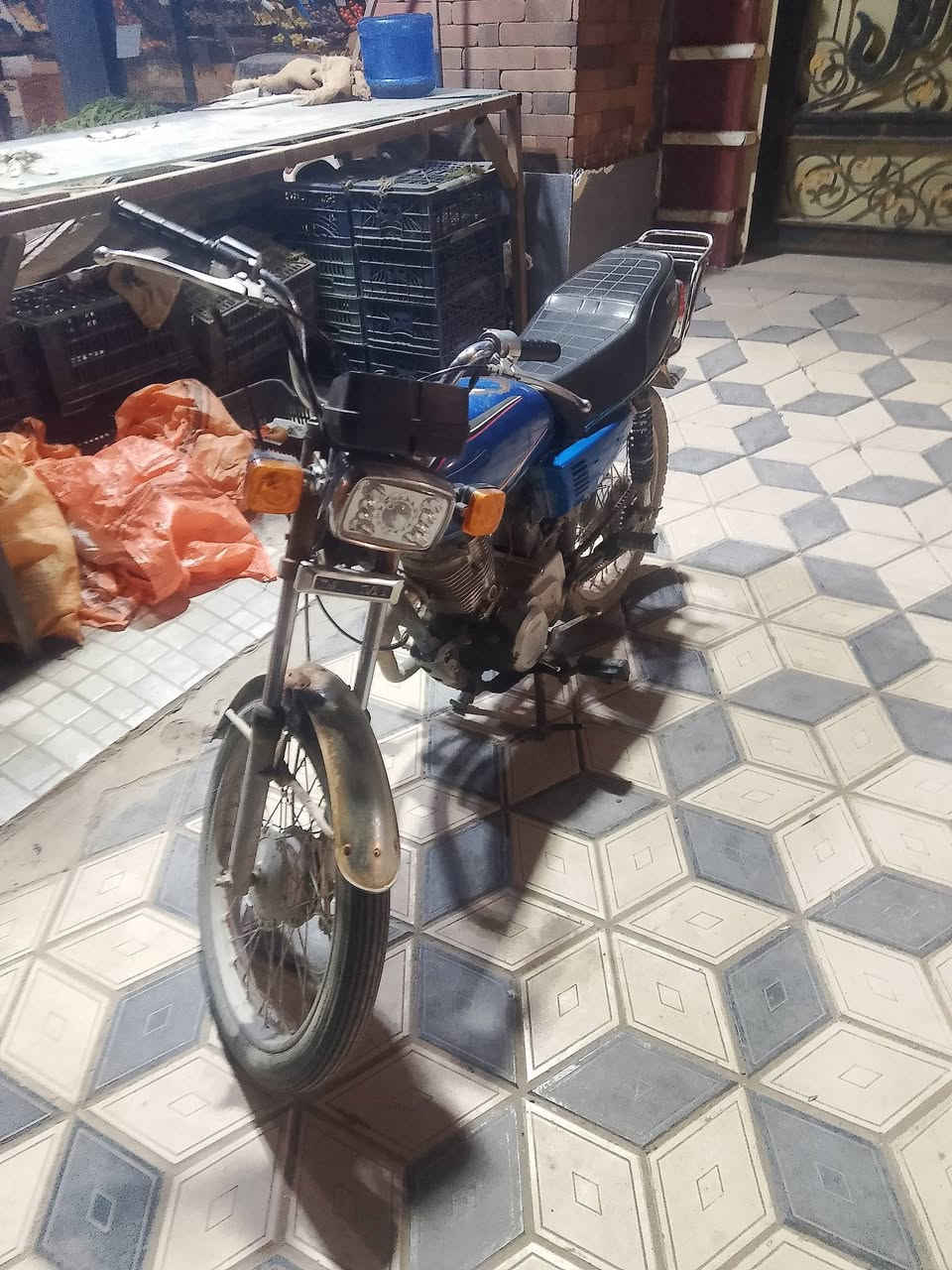 سلام عليكم دراجه أربعة كير 200 وبيه مجال وراق سكنر وضاعن موديل 21


**إذا كنت صاحب هذا الإعلان وتريد حذفه لأي سبب، رجاءا أرسل رسالة إلى الدعم الفني**