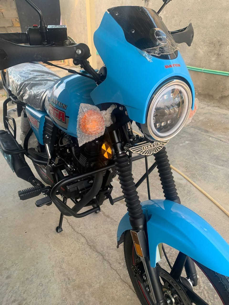 دايوان موديل 25 دشبول الكتروني كتابه حمره الاصل مكينه 200 مكفوله كفاله عامه صارله يومين من طالعه من الوكيل اوراق كامله المكان بابل الحمزه الغربي للاستفسار ***********
