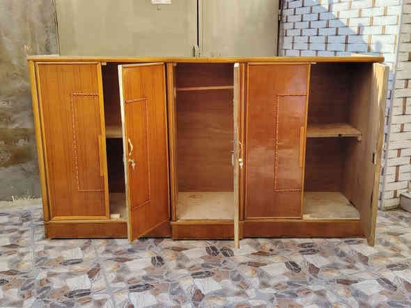 بوفيه مترين ونص مستخدمه السعر ١٢٥ /*********** واتساب
