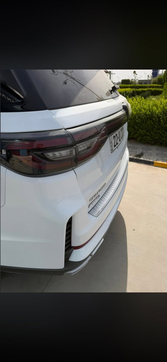 شانجان cs95 جديده لووووك كفاله عامه حتئ من الشخط زيرو موديل 26 ماشيه 4000 آلاف فوووول مواصفات سعرها مناسب 42 مليون جوه سعر الزيرو 6 ملايين  مكانه بالدوره ***********
