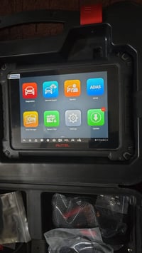 جهاز اوتيل 909 غني عن التعريف فحص وبرمجة يدخل على جميع السيارات الامري...