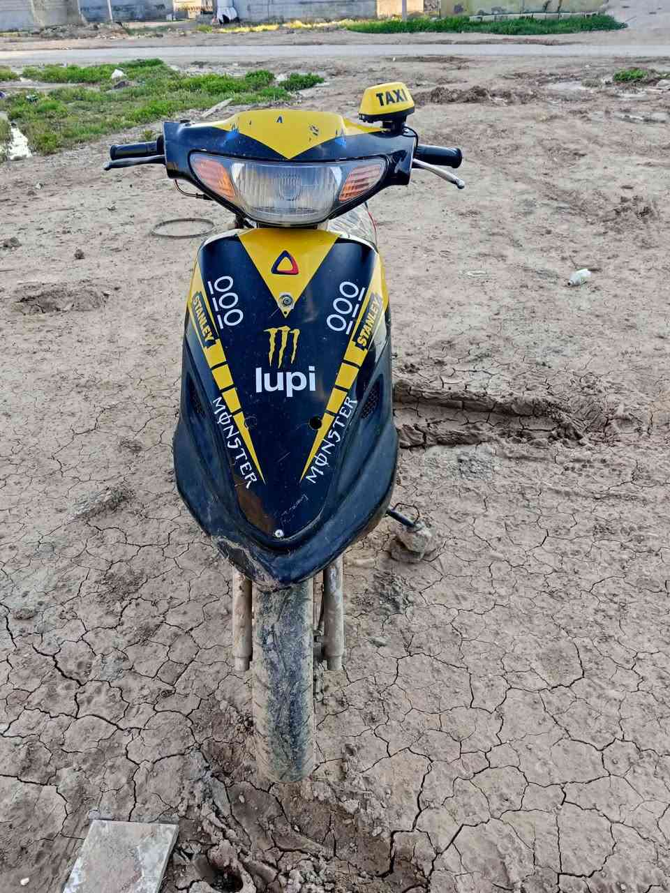 دراجه ماكس للبيع او المراوس
دراجه نكره وحده مابيها اي نقص كدامكم بالصور
مكاني برغه قرب الحسينيه
ب225 
***********
