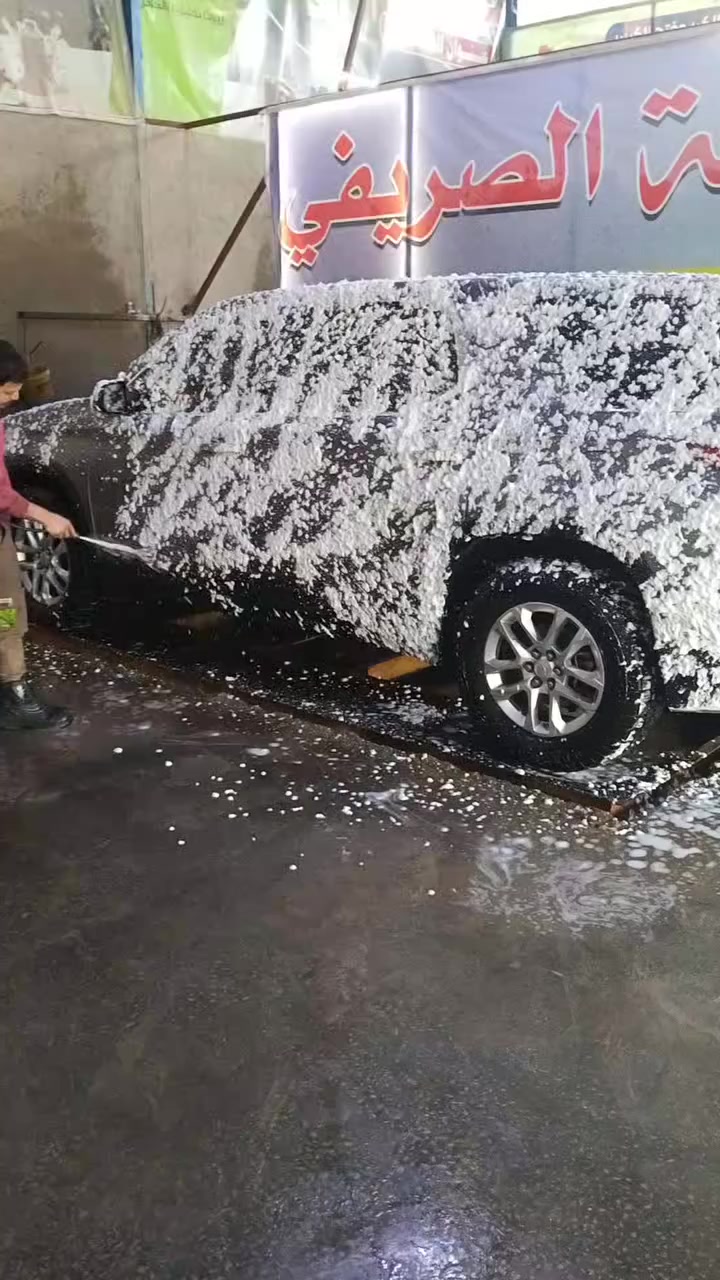 محطه للبيع نجف شارع المجمعا ت المحطه جكات عدد 2 ماطور عسل عامودي 10حصان كبريسر هوه 550  مولده        150 البير بيها زيوت اجار سنوي المساحه 300 متر شغاله خير من الله رقمي ***********
