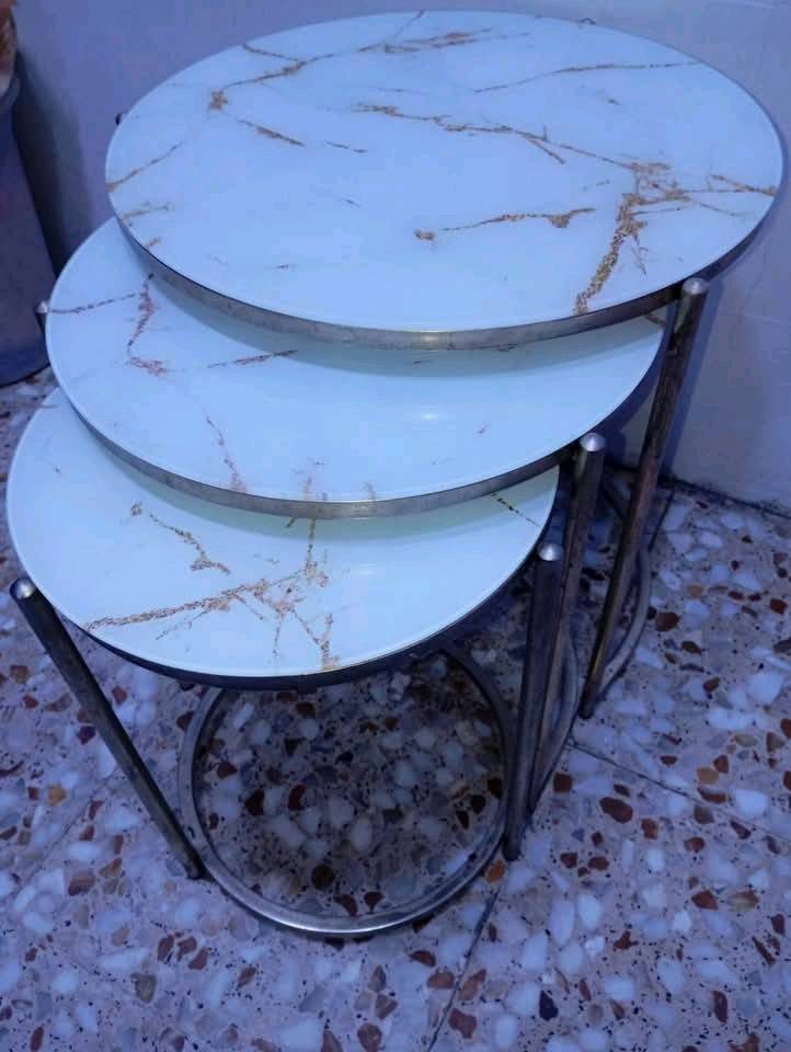 ميز بلازمه ب50 بي مجال بسيط
طبلات وسط وثلاثي 50 الف بي مجال بسيط