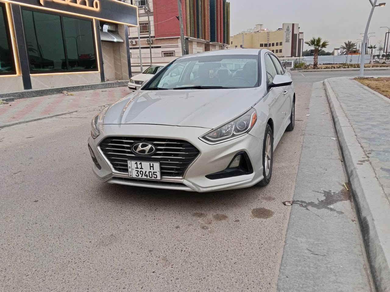 سوناتا 2018 حره بغداد السعر 135 بيها 3قطع صبغ للتواصل ***********
