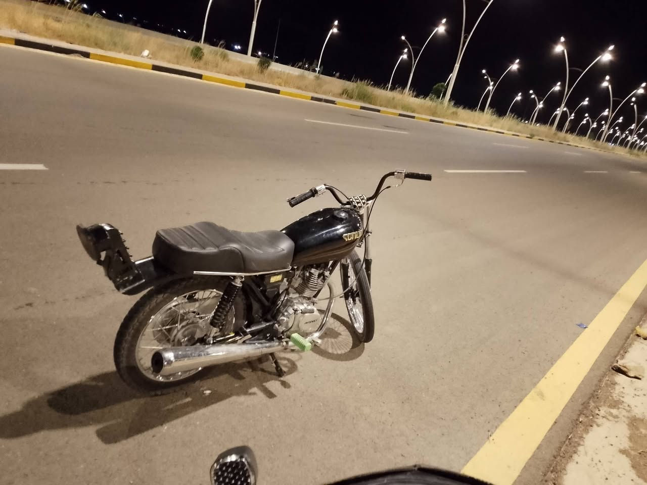 دراجة نامة مكينة انتنس تعمير ٢٠٢٦كاملة ما بيها اي نقص السعر ٥٧٥ أو بيهة مجال بصيط بيع او مراوس


**إذا كنت صاحب هذا الإعلان وتريد حذفه لأي سبب، رجاءا أرسل رسالة إلى الدعم الفني**