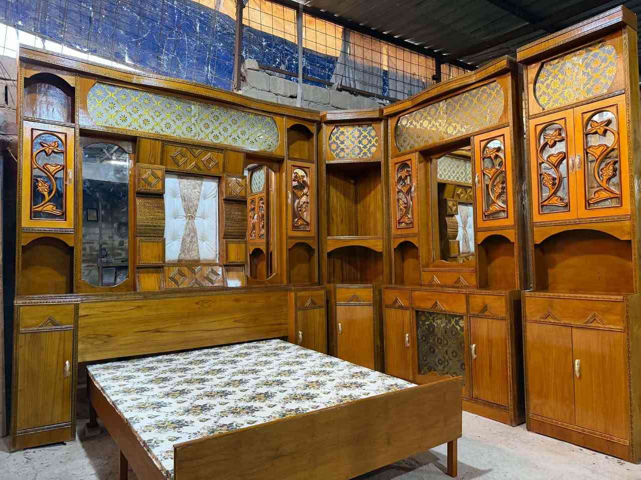 سلام عليكم غرفة ٦بوب طابقين داخل خارج صاج مسرح السعر ٨٧٥.
{***********}
{***********} الفلوجة, الأنبار
