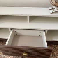 ميز بلازمة • نضافة ١٠٠٪ • ١٢٠×٤٥×٤٠