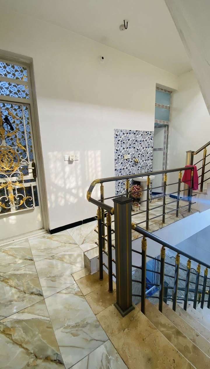 بيت زراعي سند ٢٥ للبيع في العبيدي خلف البانزين خانه شارع معمل الطحين فرع اسواق النرجس
مساحه 70 متر   والسعر 67 مليون للتواصل *********** متوفر واتساب او فيس
