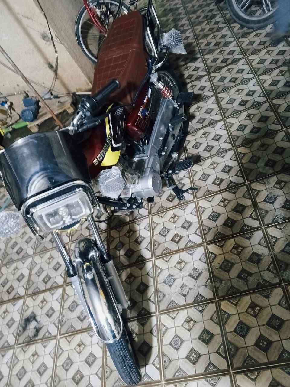 سلام عليكم دراجه تايكر موديل 25للبيع دراجه كفاله عامه بدون اي نقص سعره 675وبيه مجال مكاني ديالى بلدروز رقم ***********اتصل
