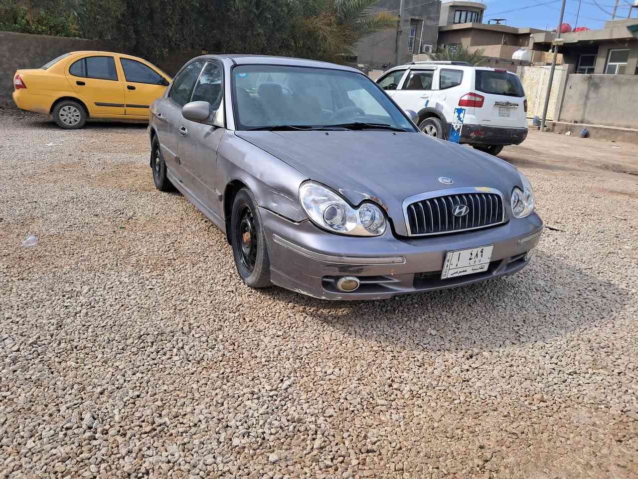 السلام عليكم سوناتا وفود ٢٠٠٥ بأسمي سنويه ل٢٧ قادسية رقم مميز جاهزة مكينه وكير ومنظومه تبريد جديدة  سعرها ٥٧ وبيه مجال  وارد أمريكي وبيه منظومة غاز تنسه الصرف والدونز مكانه ديوانية للإستفسار أكثر الاتصال ***********
